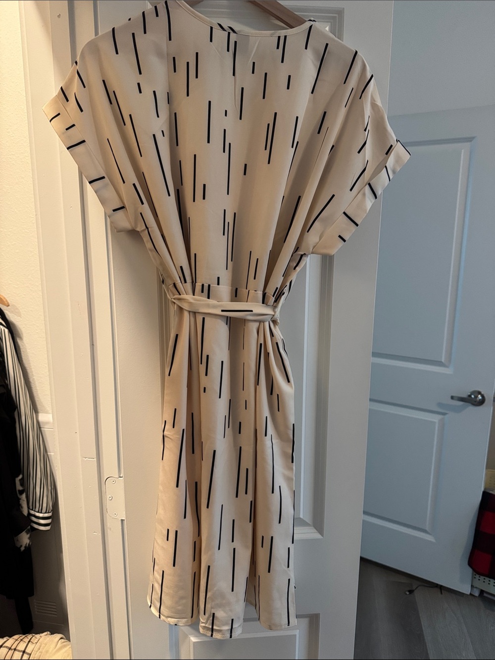 Beige Printed Midi Dress with Tie Waist - Picture 4 of 6